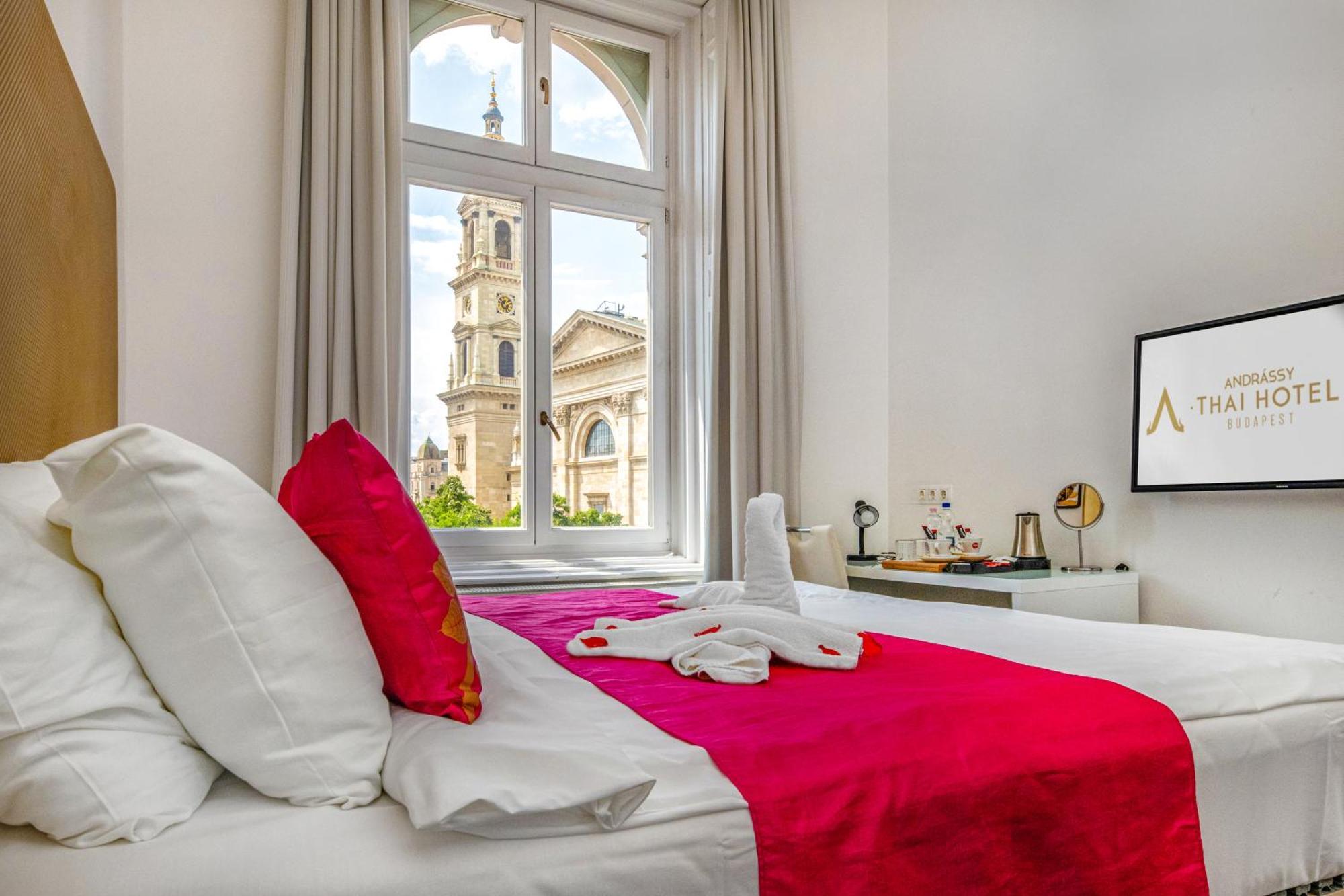 Andrassy Thai Hotel Budapest Ngoại thất bức ảnh