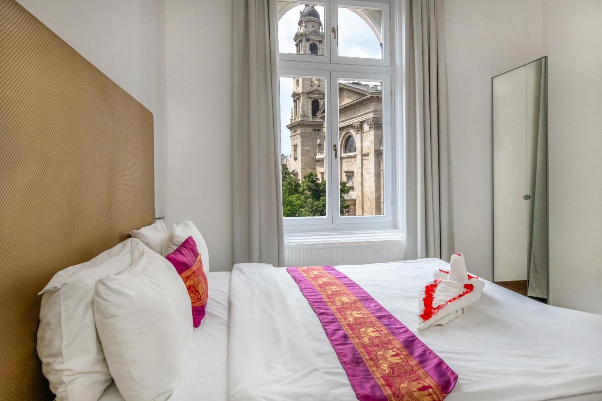 Andrassy Thai Hotel Budapest Ngoại thất bức ảnh
