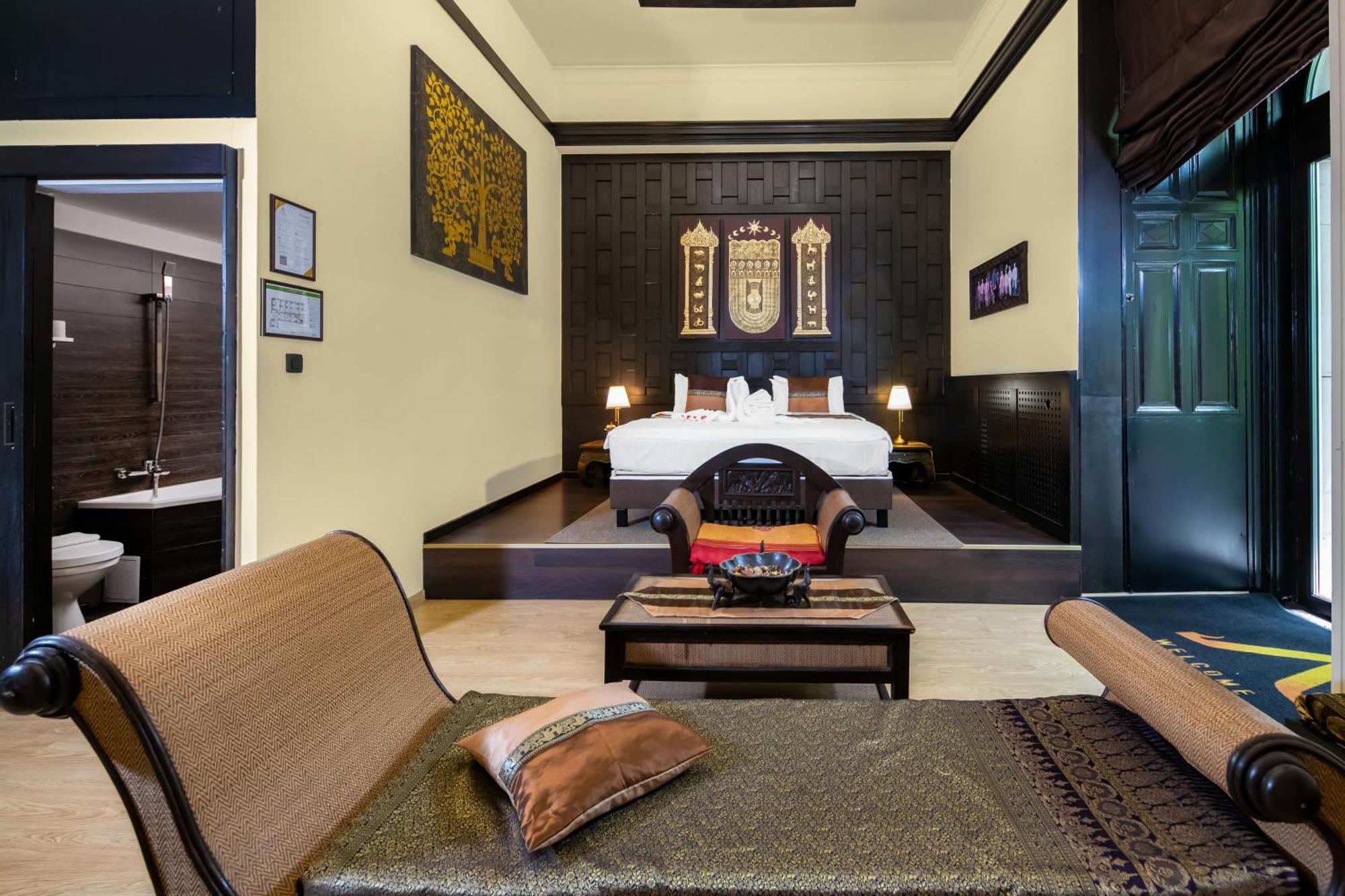 Andrassy Thai Hotel Budapest Ngoại thất bức ảnh